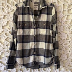 American Eagle flannel size xxs